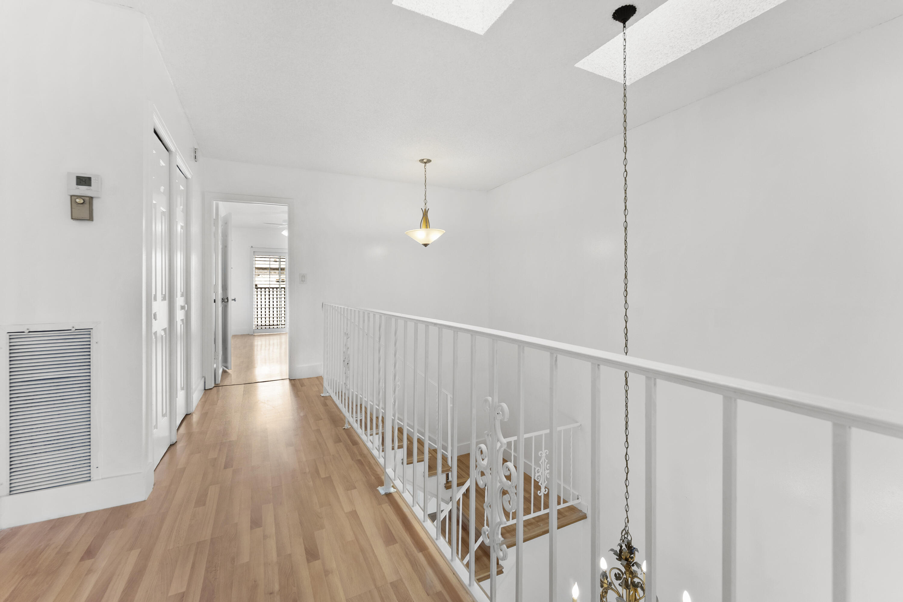 HILLSBORO BEACH - Residential