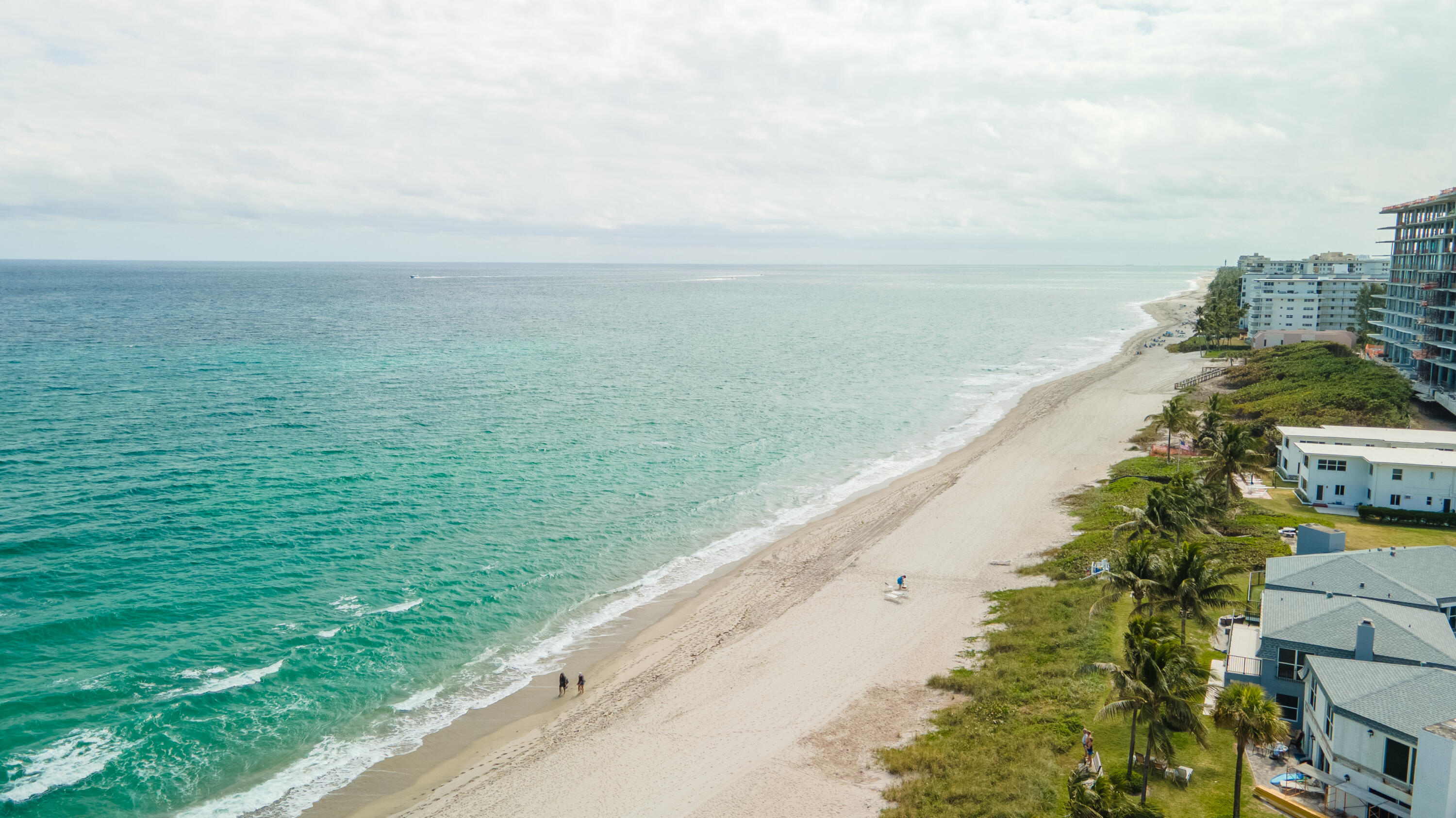HILLSBORO BEACH - Residential