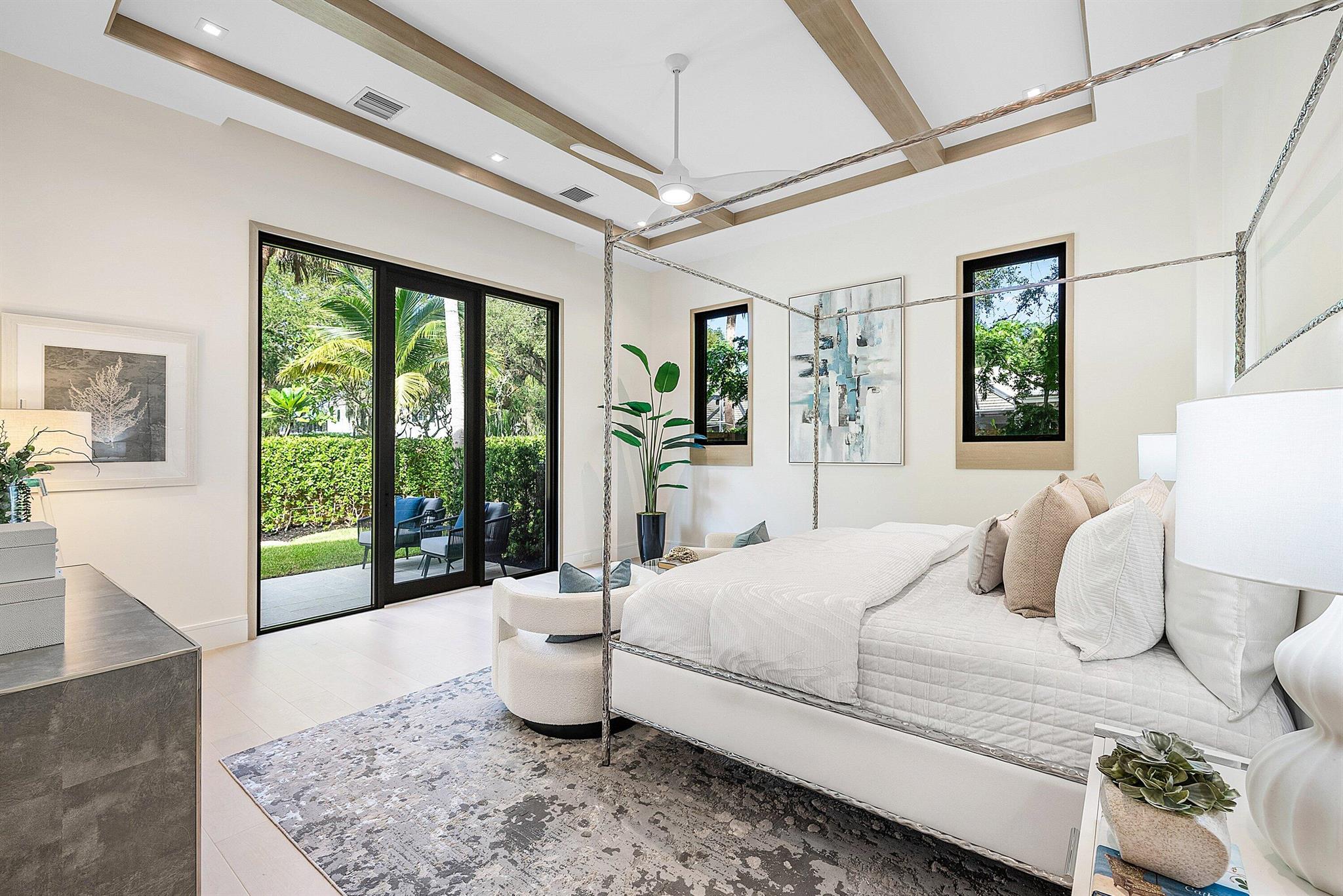 PALM BEACH FARMS CO 11 - Residential