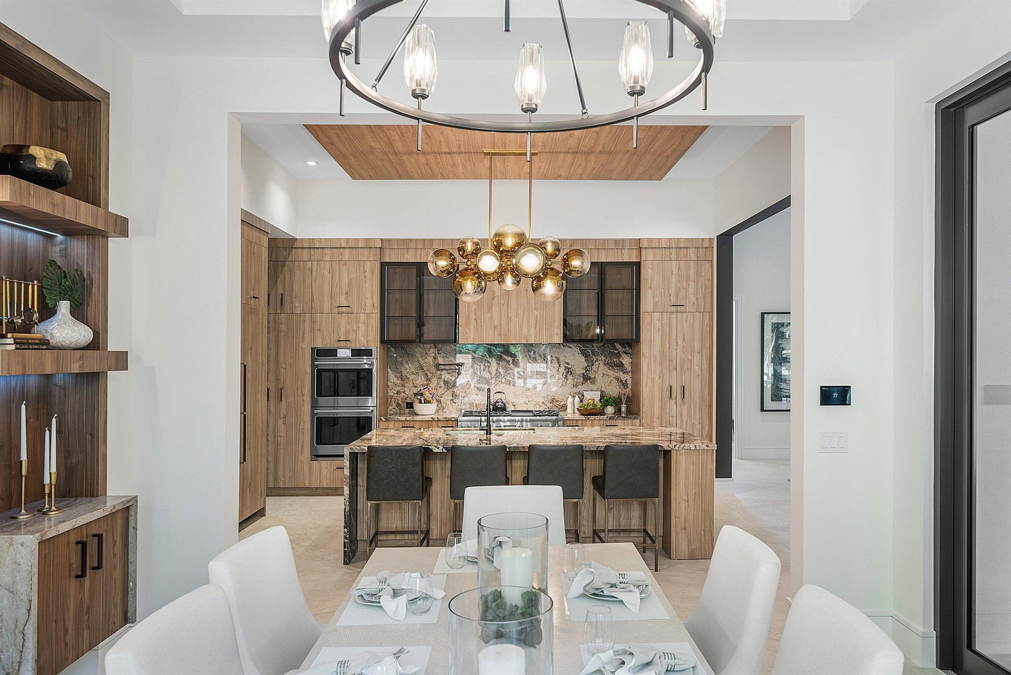 PALM BEACH FARMS CO 11 - Residential