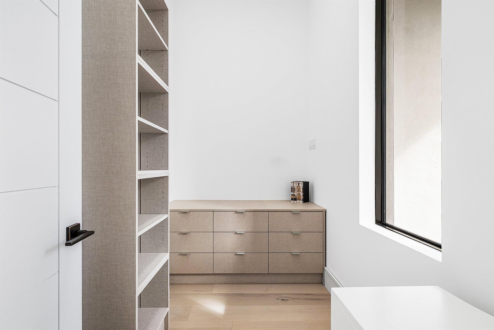 PALM BEACH FARMS CO 11 - Residential