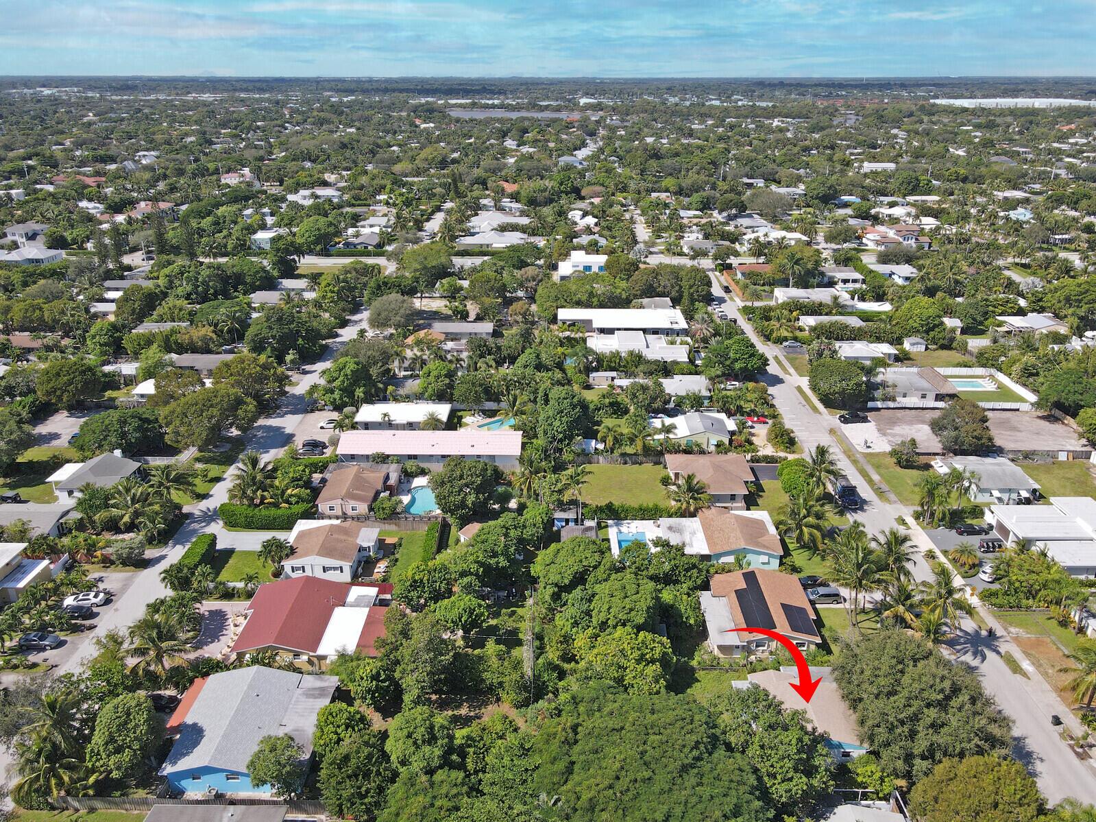 PLUMOSA PARK - Residential