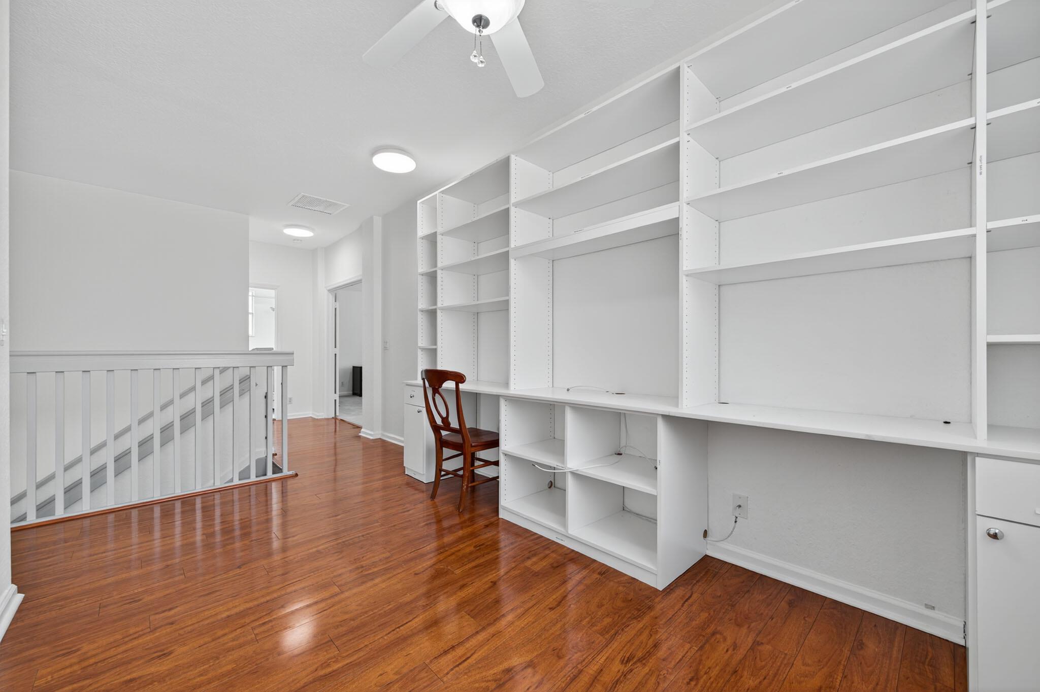 PALMYRA ESTATES - Residential