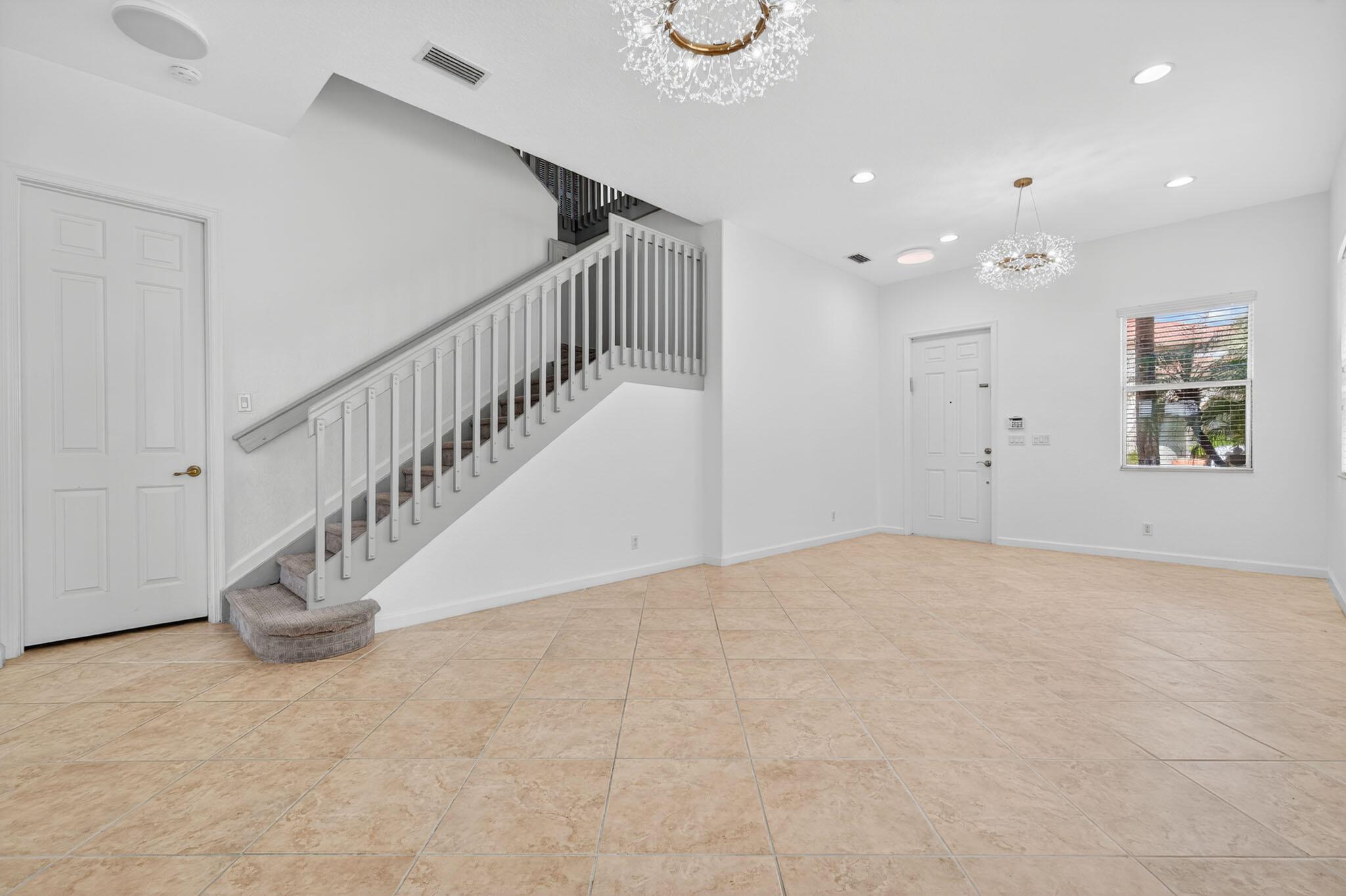 PALMYRA ESTATES - Residential