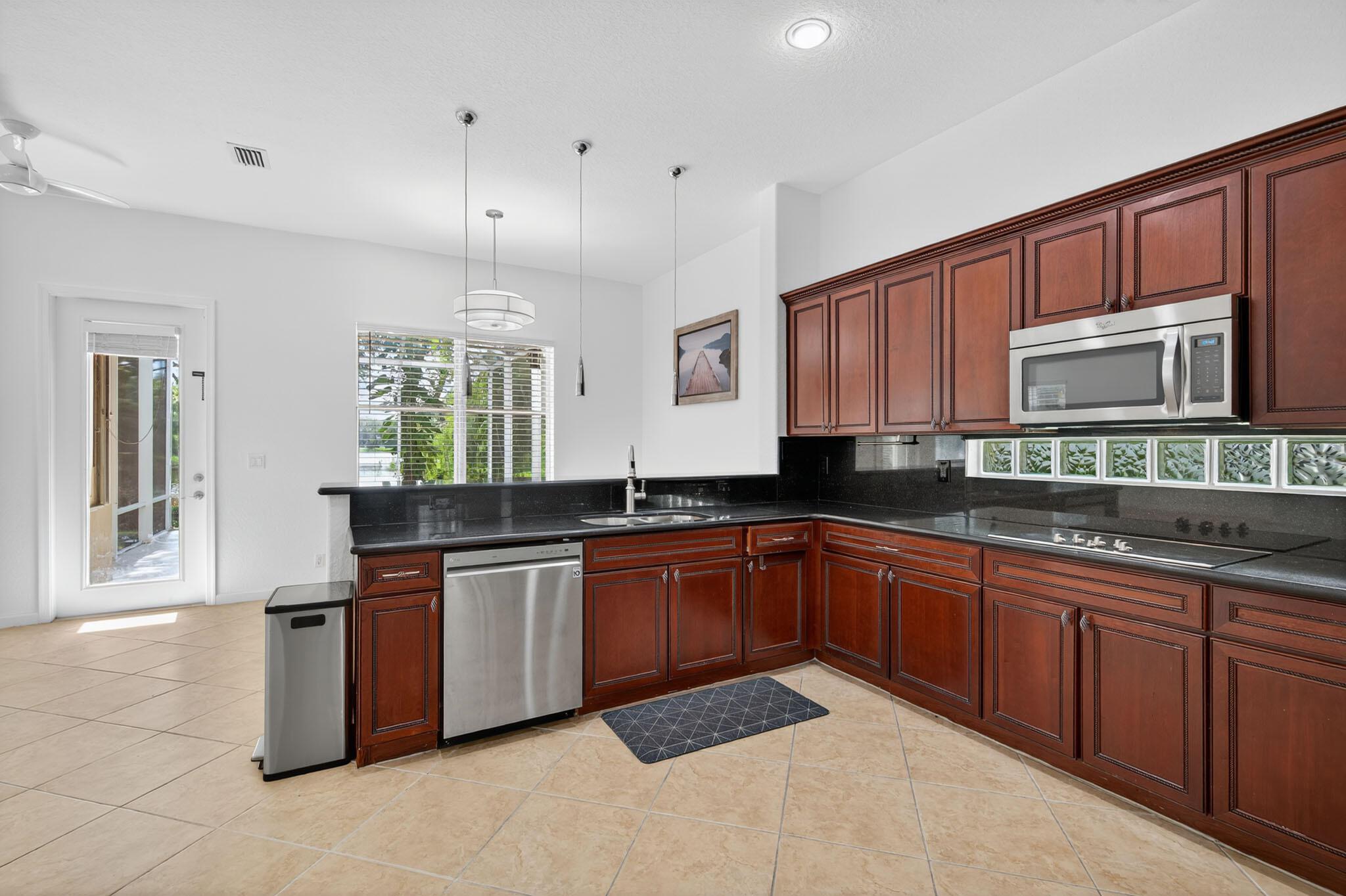 PALMYRA ESTATES - Residential