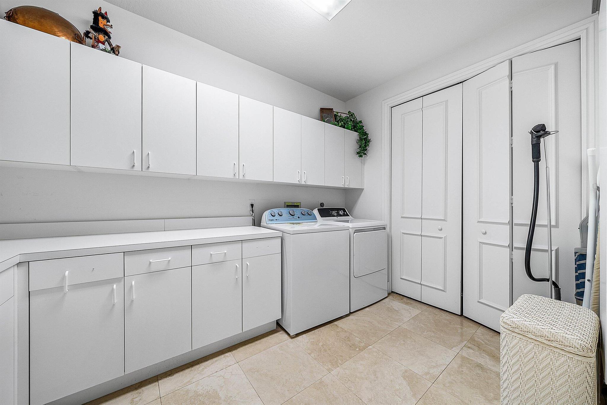 BALLENISLES - Residential