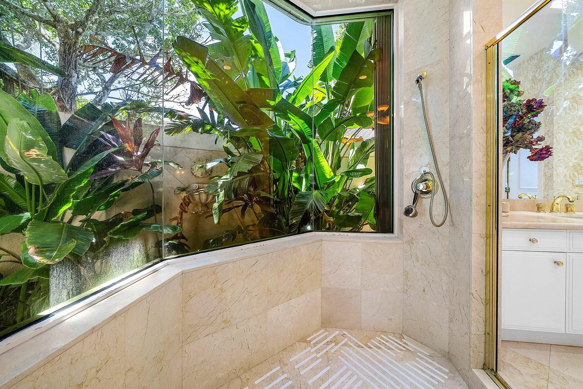 BALLENISLES - Residential