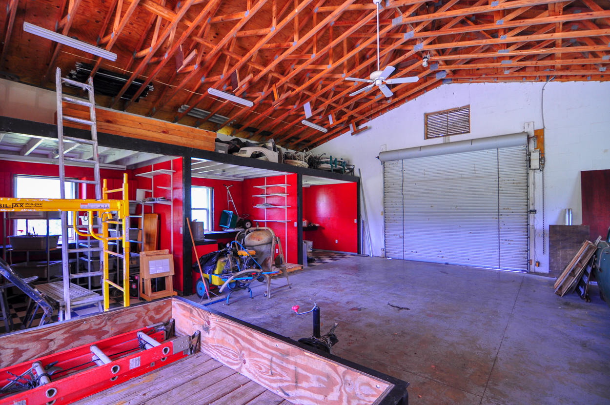 RANCH COLONY - Residential