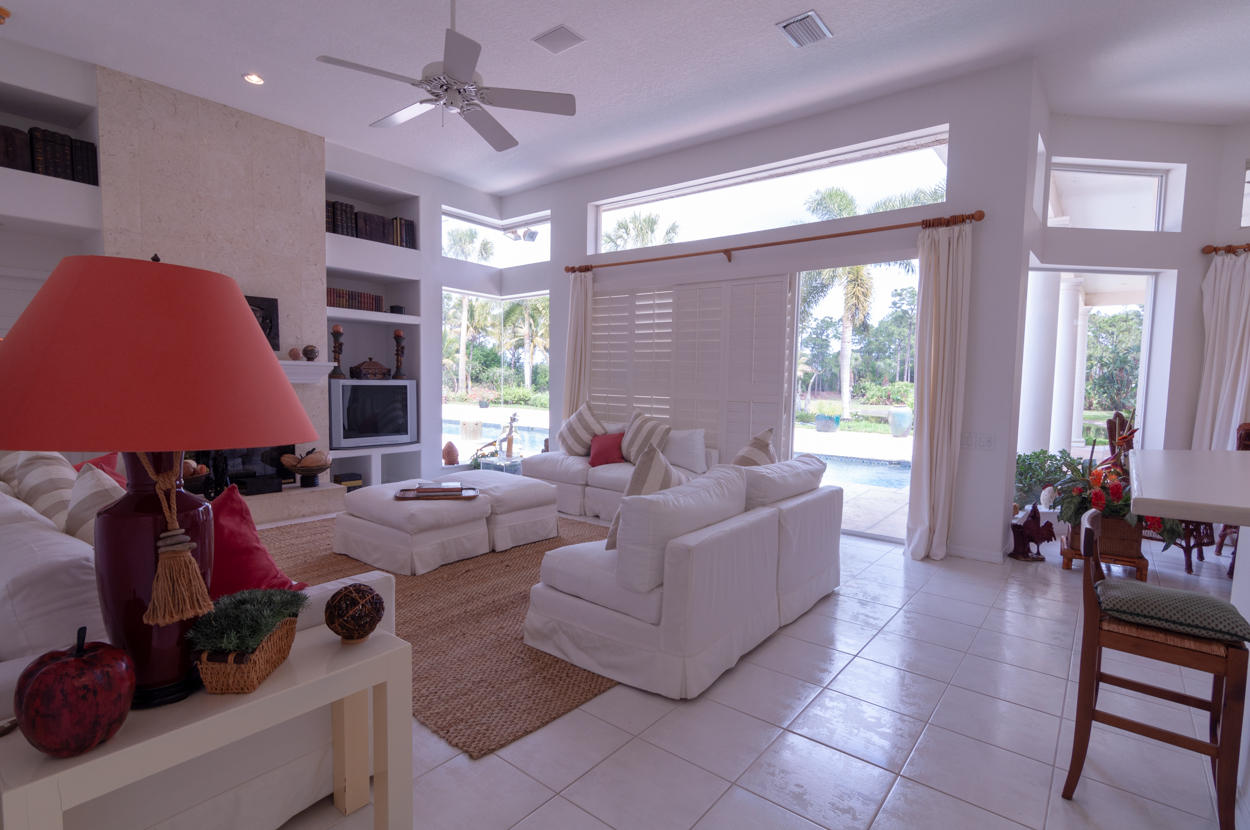 RANCH COLONY - Residential