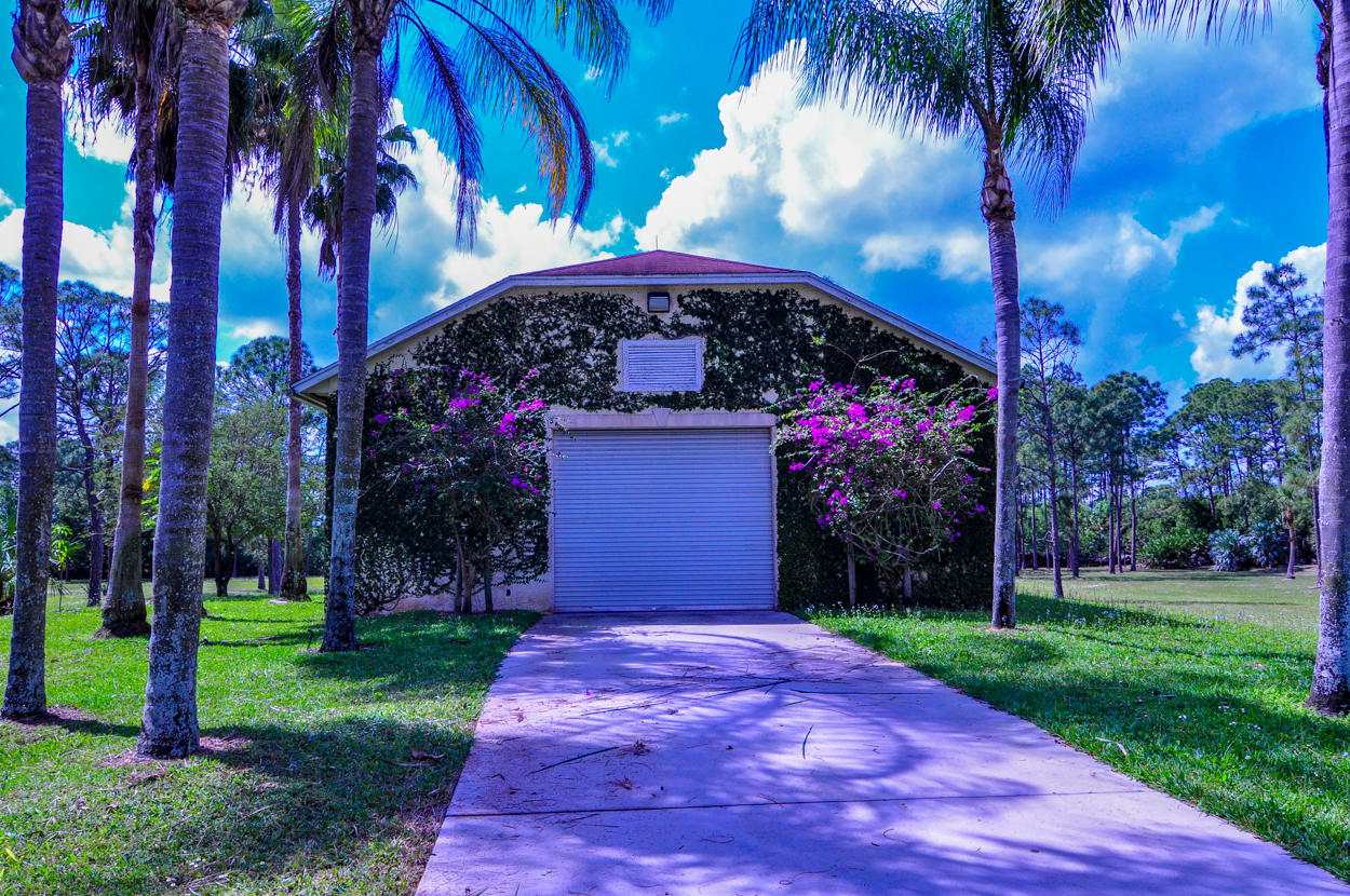 RANCH COLONY - Residential