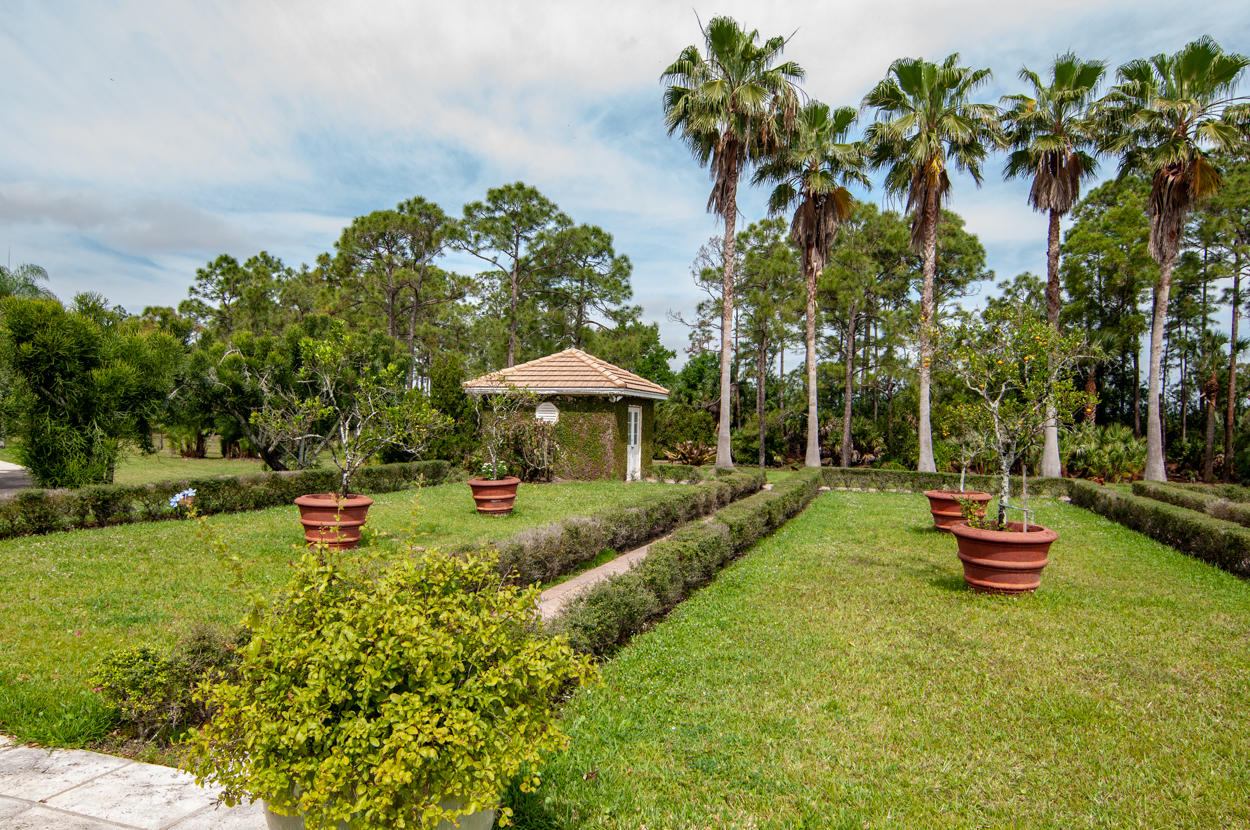 RANCH COLONY - Residential