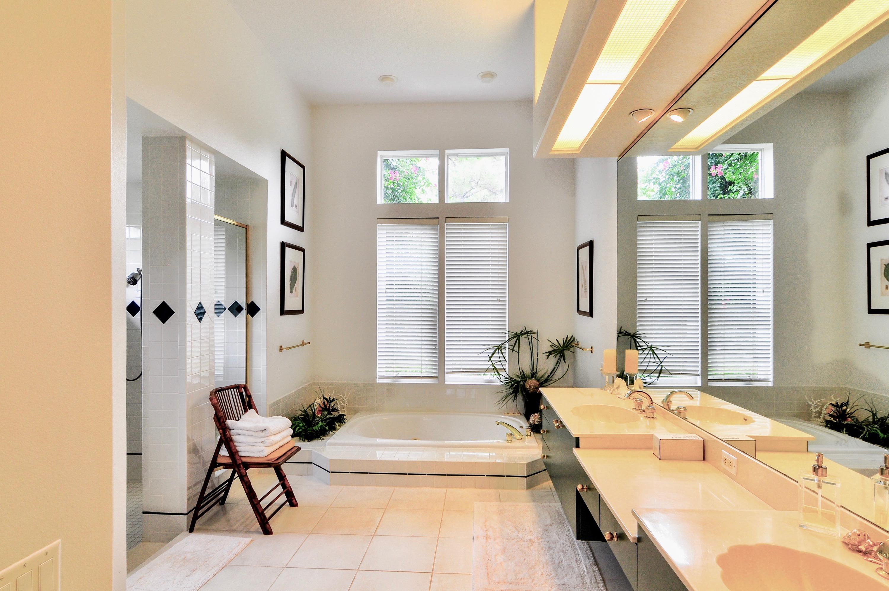 RANCH COLONY - Residential