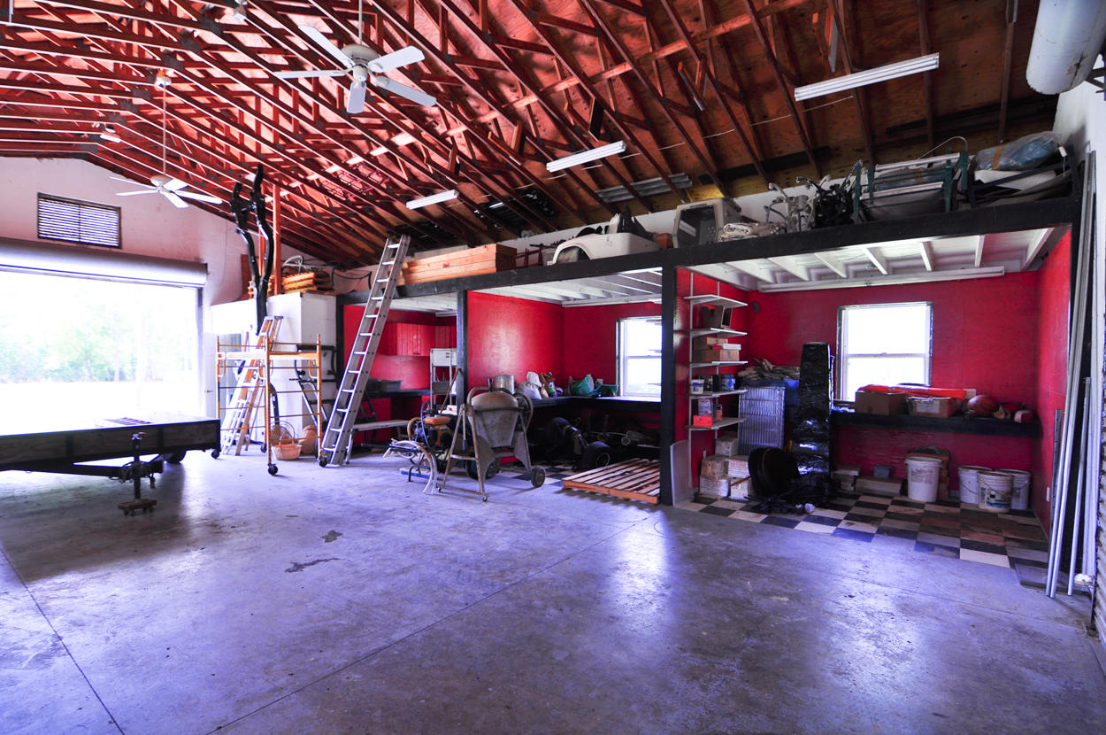 RANCH COLONY - Residential