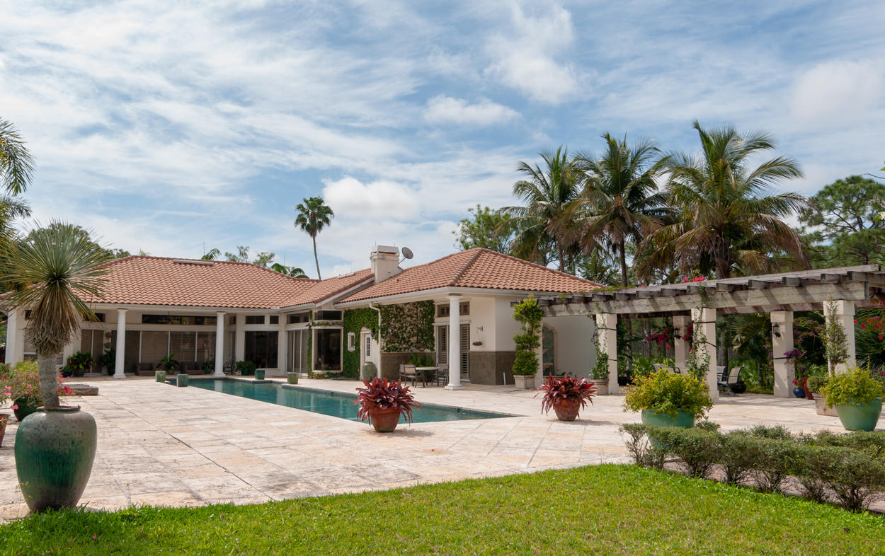 RANCH COLONY - Residential