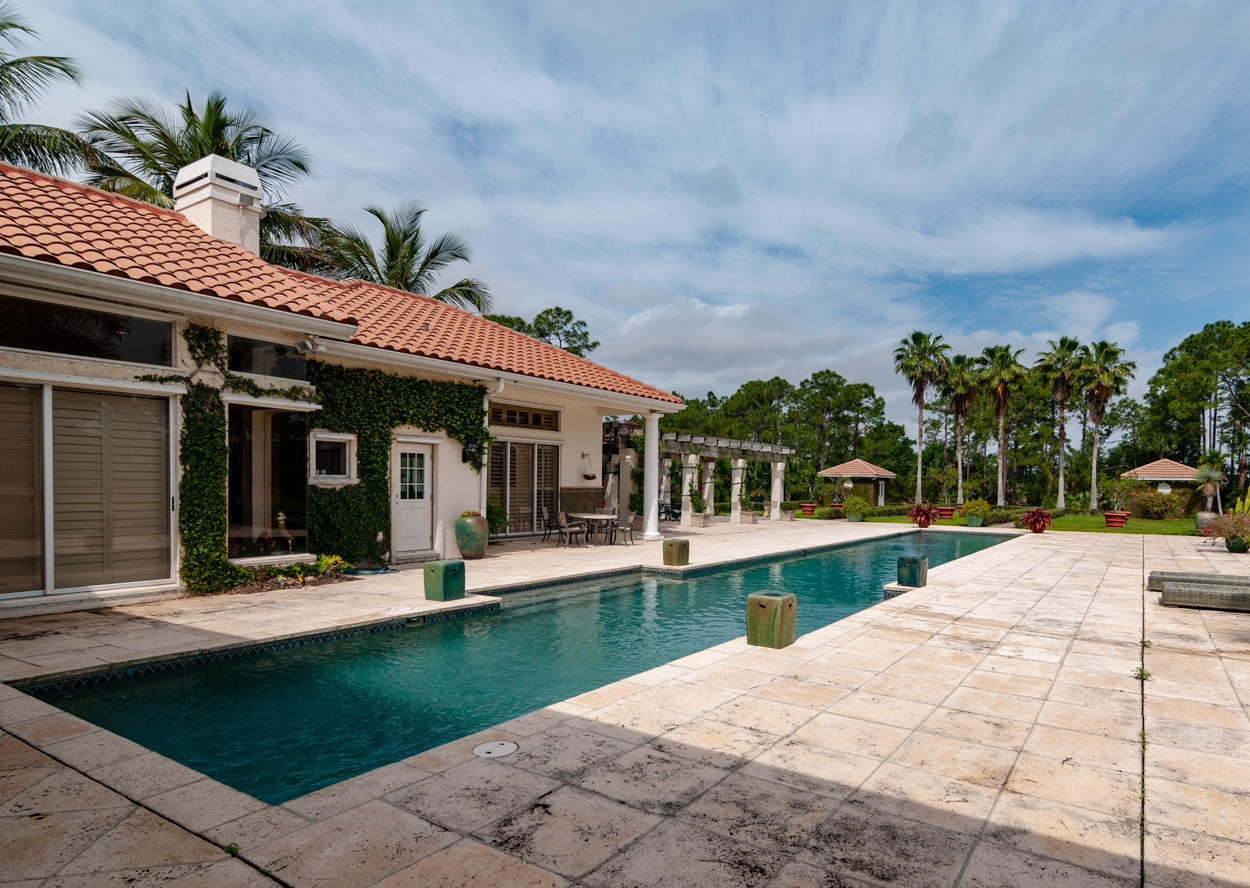 RANCH COLONY - Residential