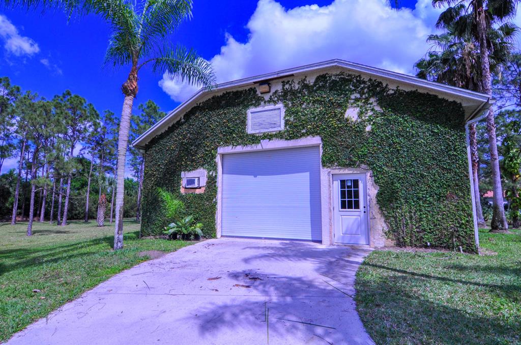 RANCH COLONY - Residential