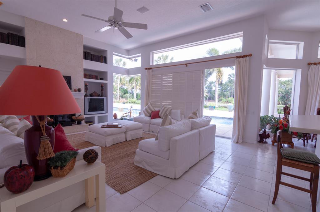 RANCH COLONY - Residential