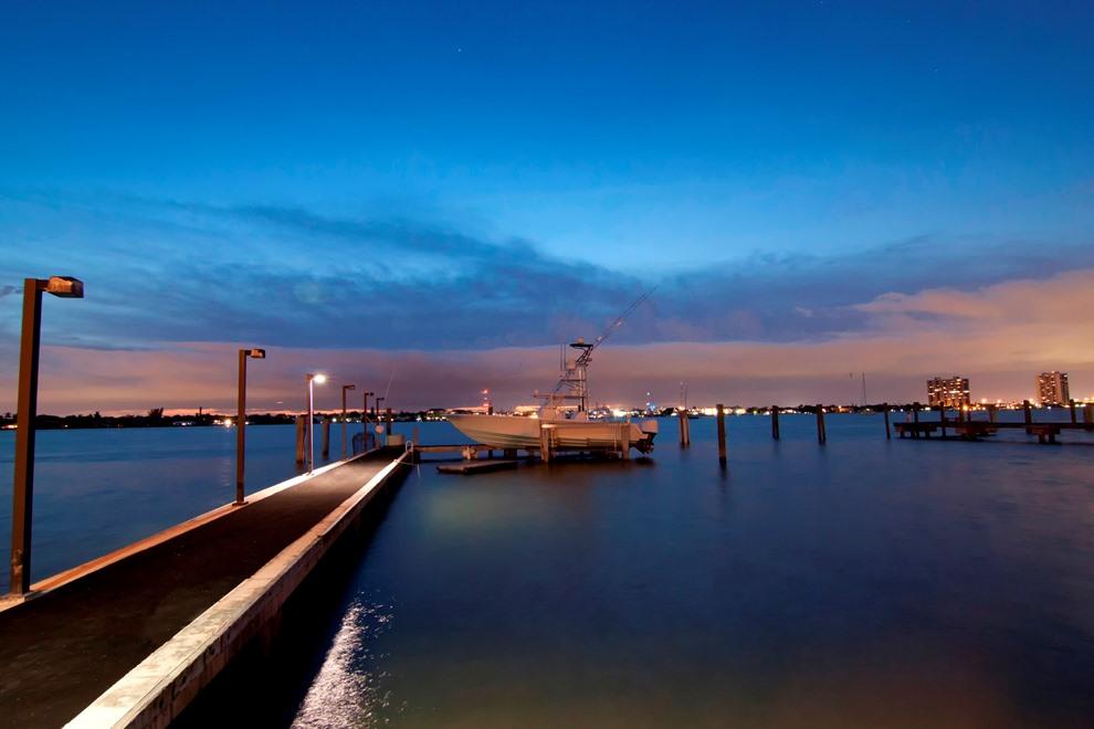 JAMAICA LANE IN - Residential