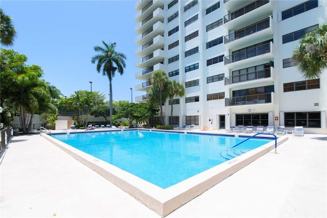 Tower at Port Royale - Residential