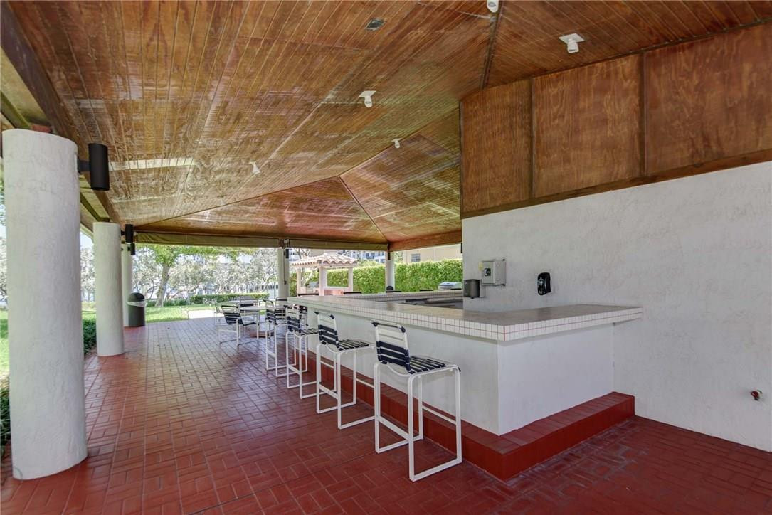 Tower at Port Royale - Residential