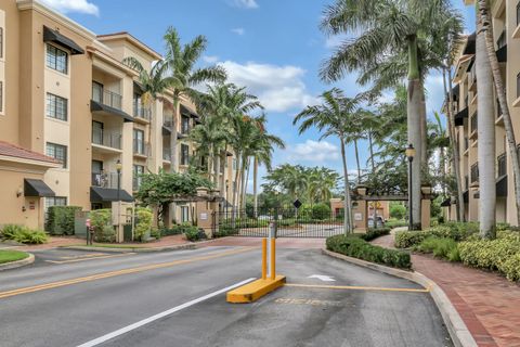 Photo of 4903 Midtown Lane #3114, Palm Beach Gardens, FL 33418 (MLS # B26046010)