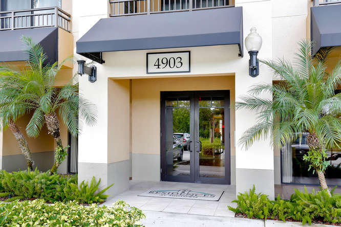 Photo of 4903 Midtown Lane #3114, Palm Beach Gardens, FL 33418 (MLS # B26046010)
