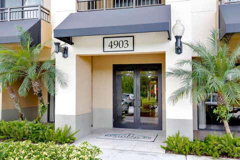 Photo of 4903 Midtown Lane #3114, Palm Beach Gardens, FL 33418 (MLS # B26046010)