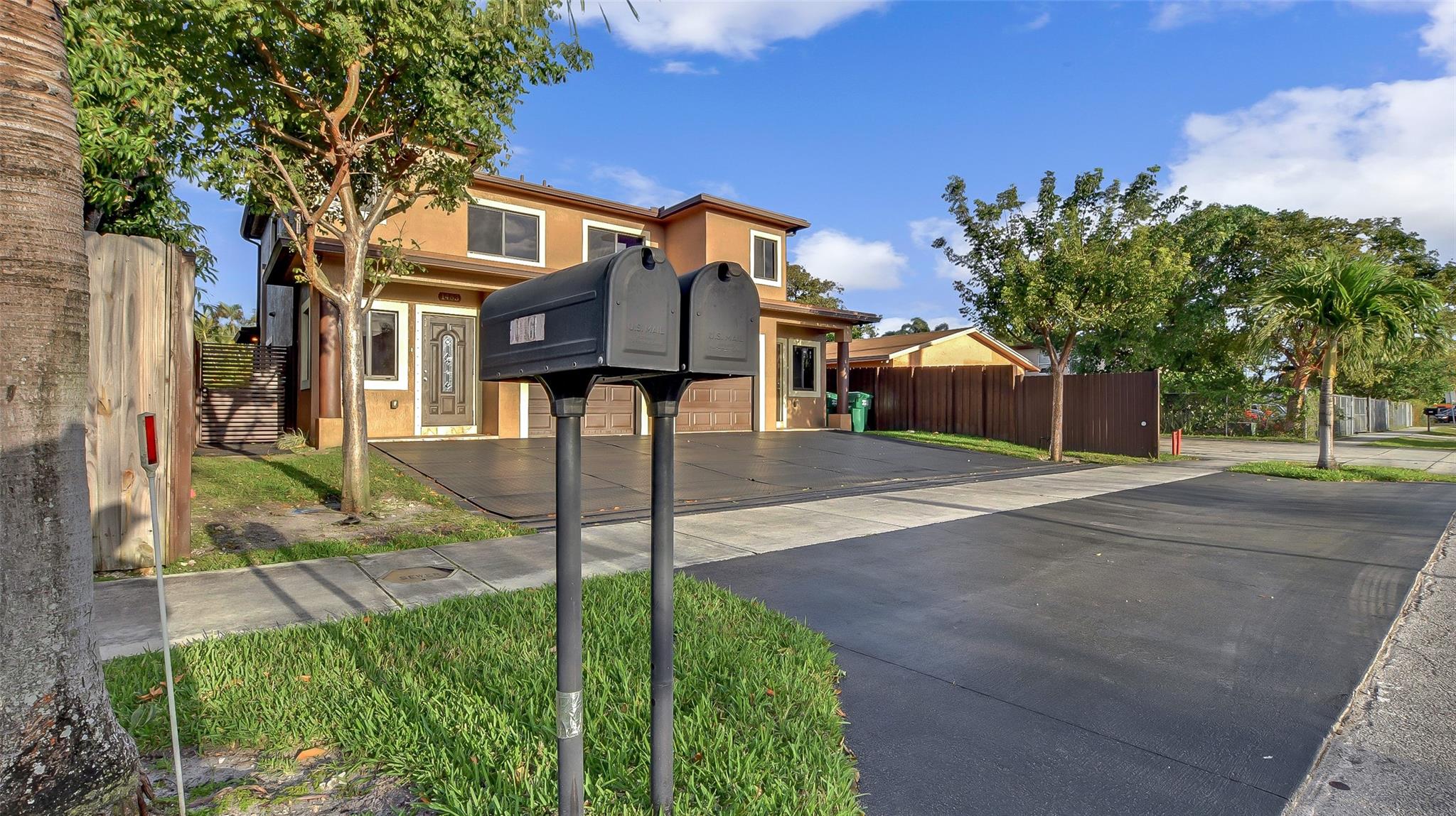 Hubbards 106-27 B - Residential