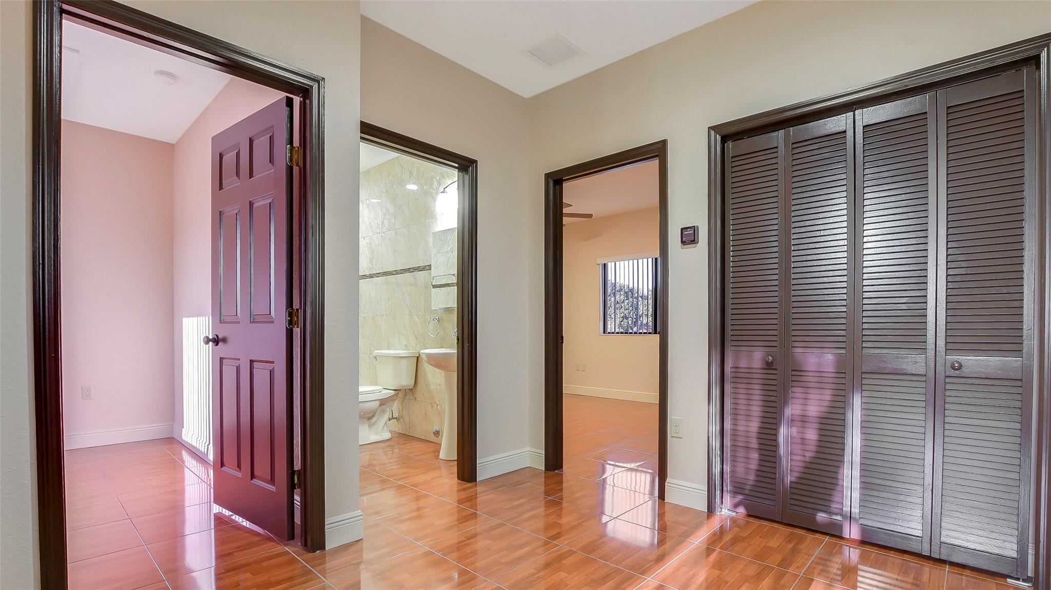 Hubbards 106-27 B - Residential