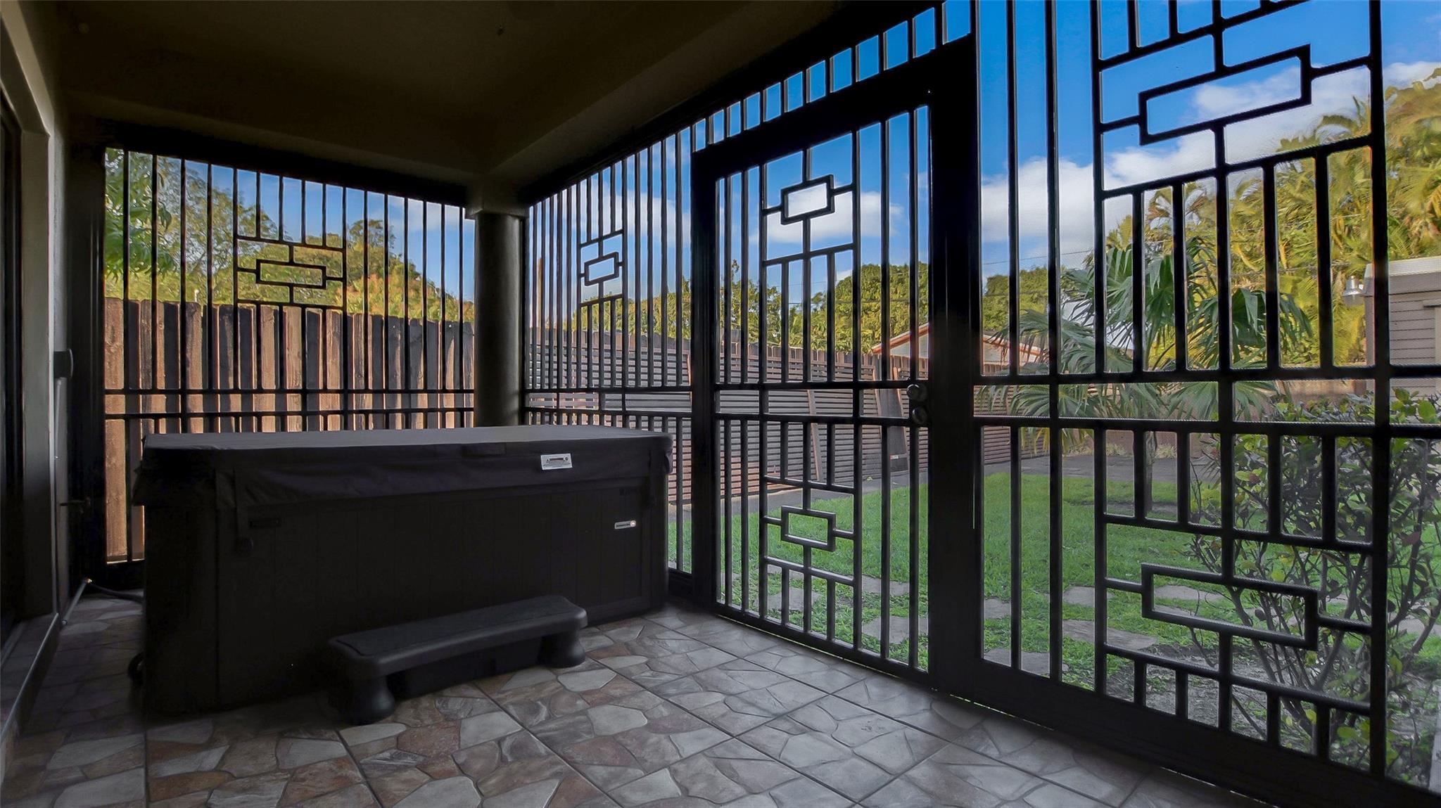 Hubbards 106-27 B - Residential