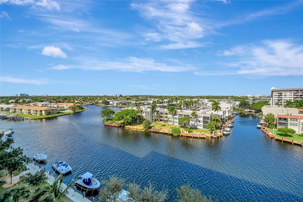 Photo of 801 S Federal Hwy #818, Pompano Beach, FL 33062 (MLS # F10538477)