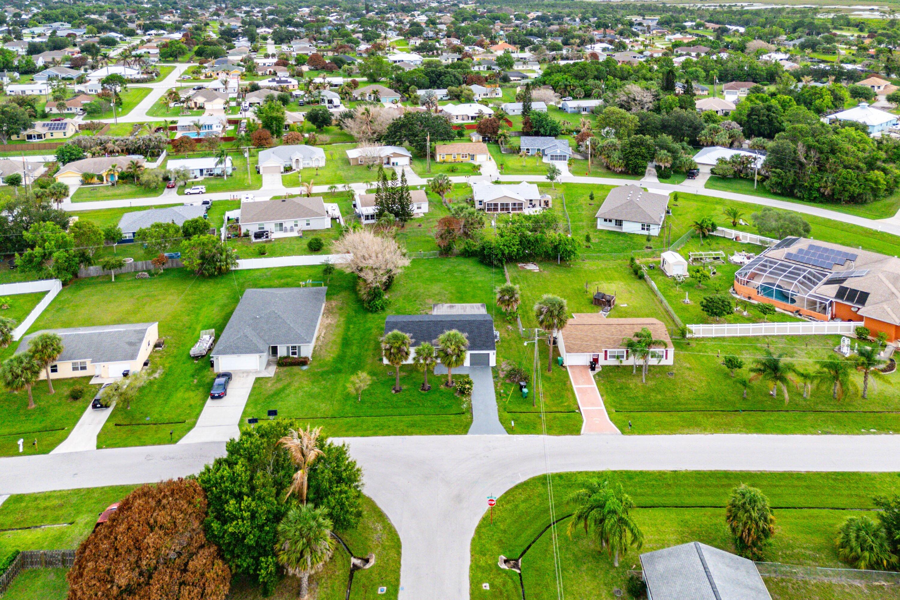 PORT ST LUCIE SECTION 40 - Residential
