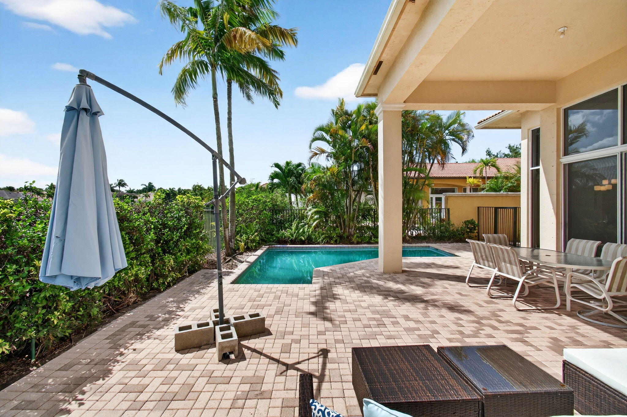 OAKS AT BOCA RATON - Residential