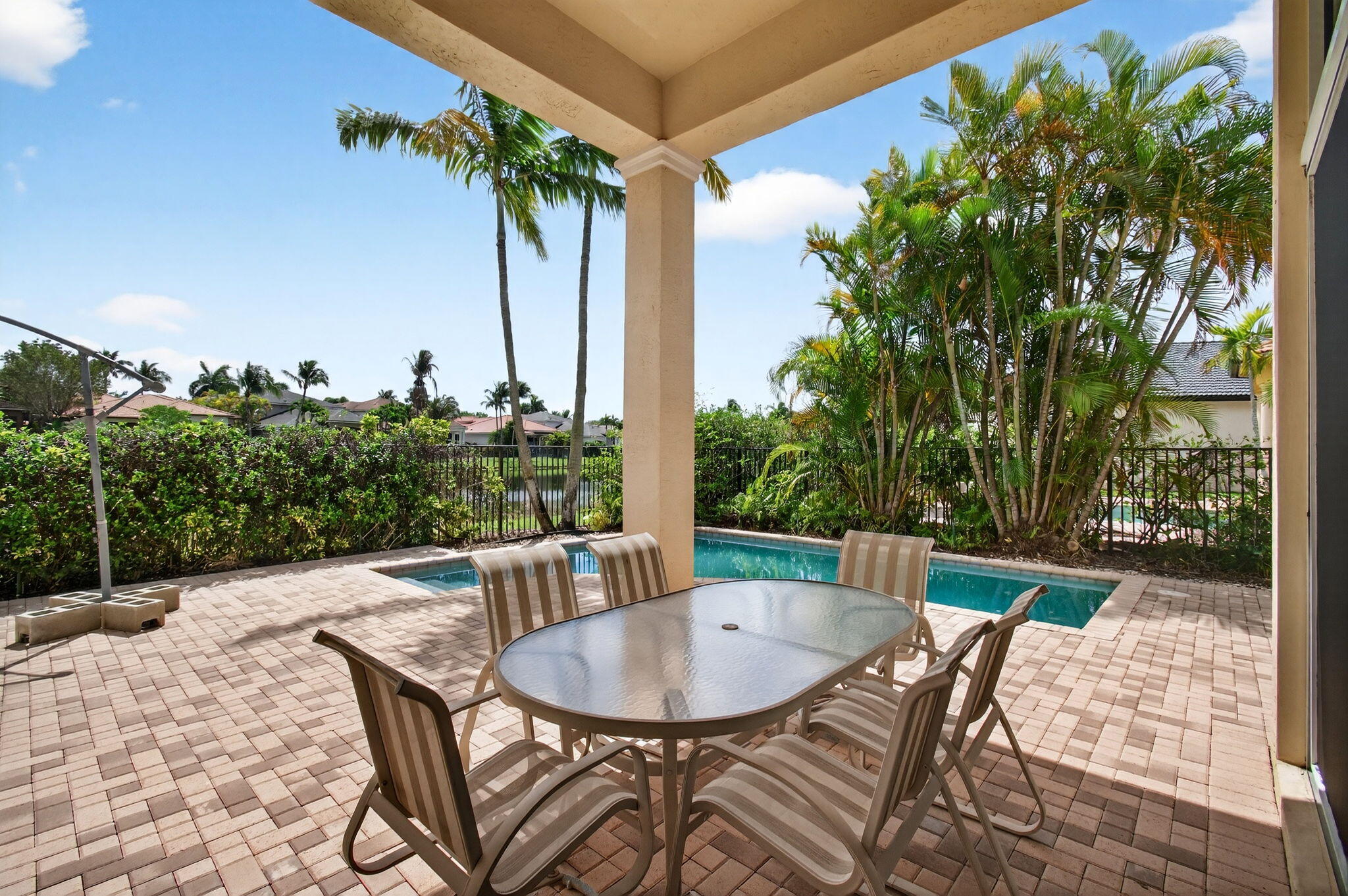 OAKS AT BOCA RATON - Residential