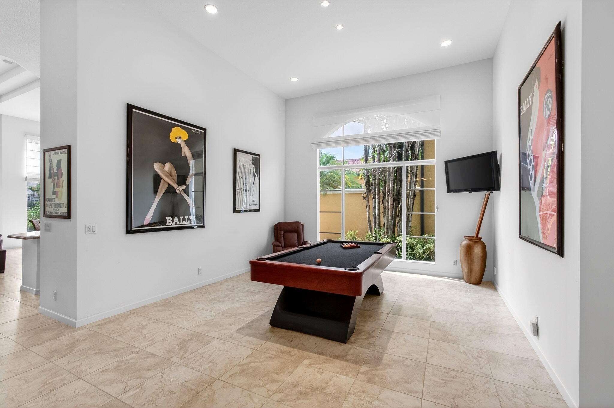 OAKS AT BOCA RATON - Residential