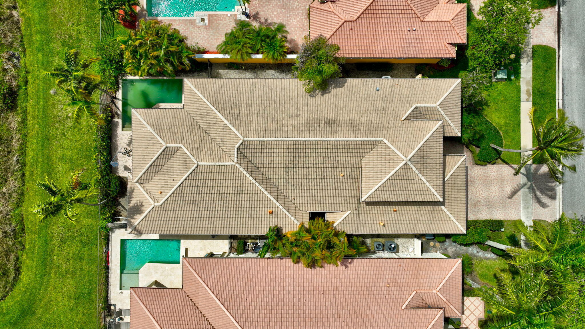 OAKS AT BOCA RATON - Residential