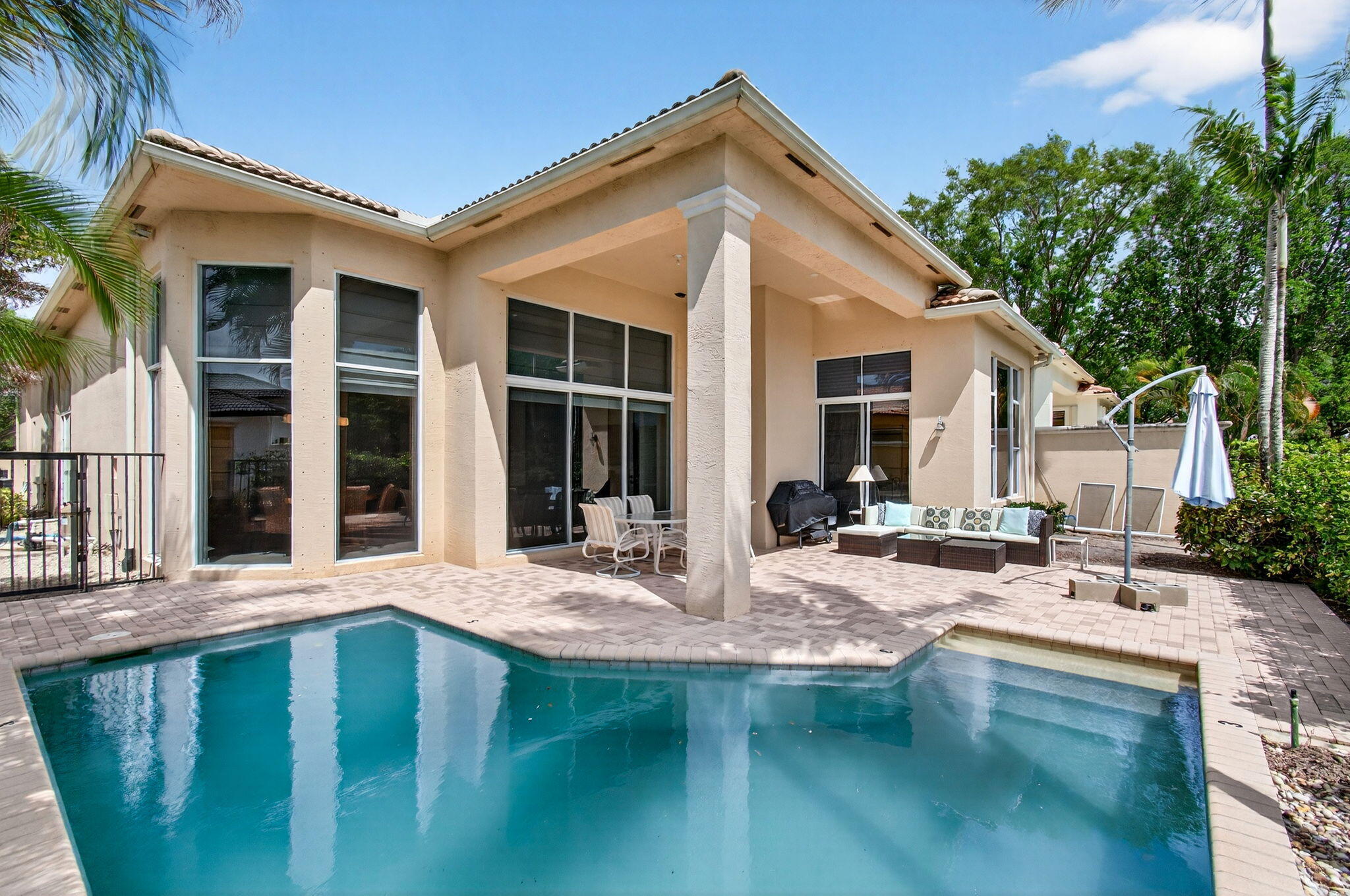 OAKS AT BOCA RATON - Residential