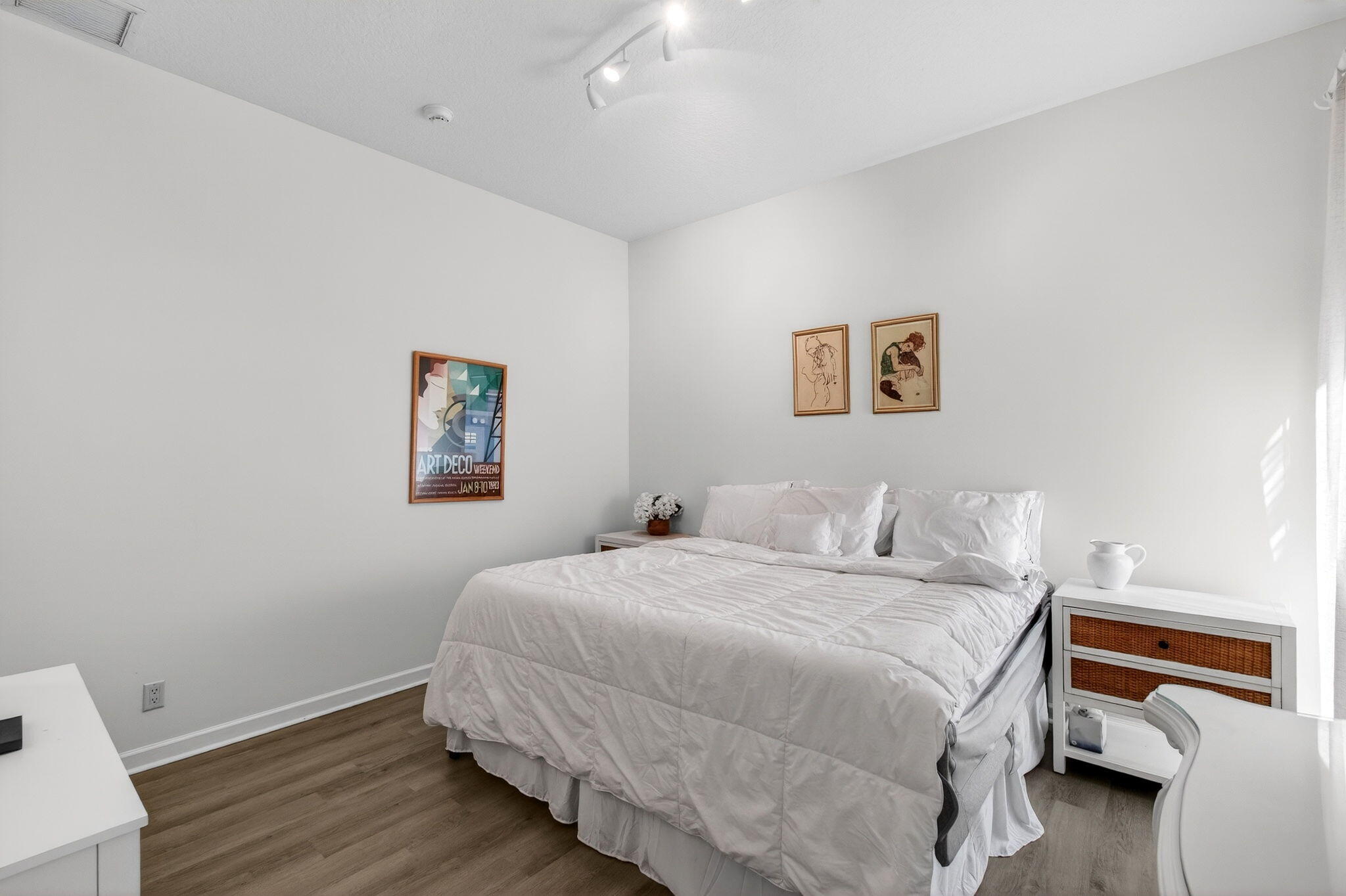 OAKS AT BOCA RATON - Residential