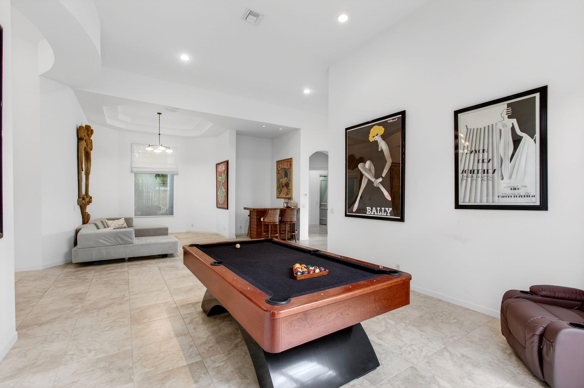 OAKS AT BOCA RATON - Residential