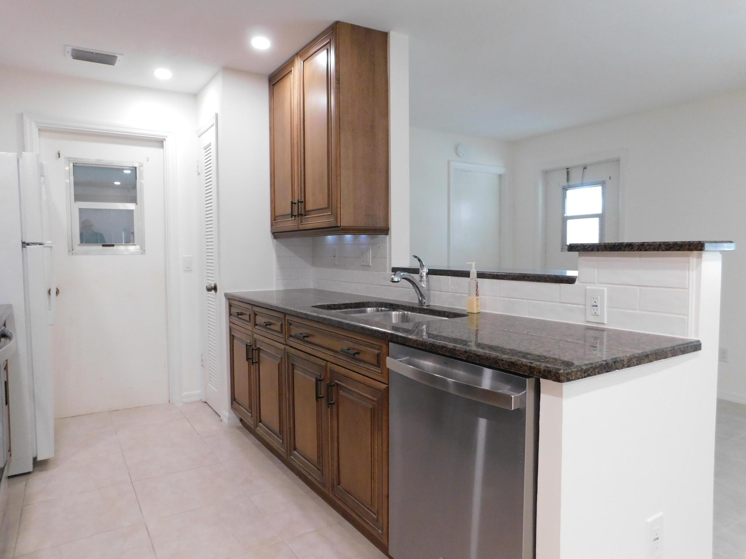 Surfside/Sagamore - Residential