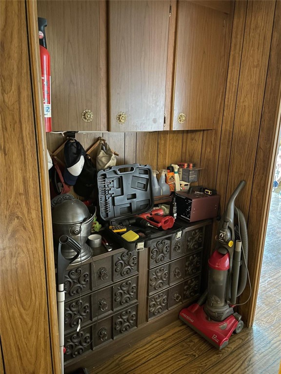 Park City Sec Two 56-25 B - Residential