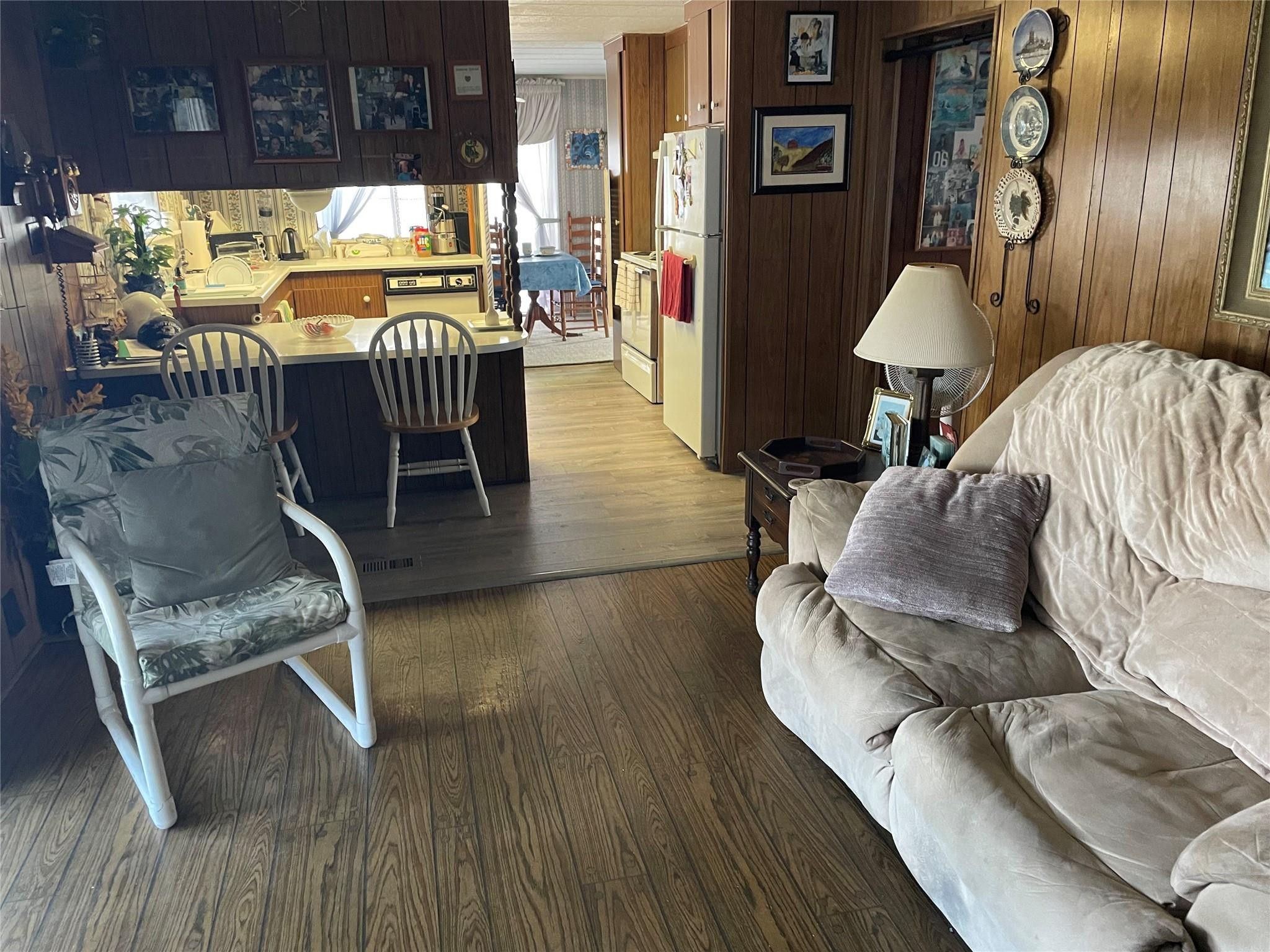 Park City Sec Two 56-25 B - Residential