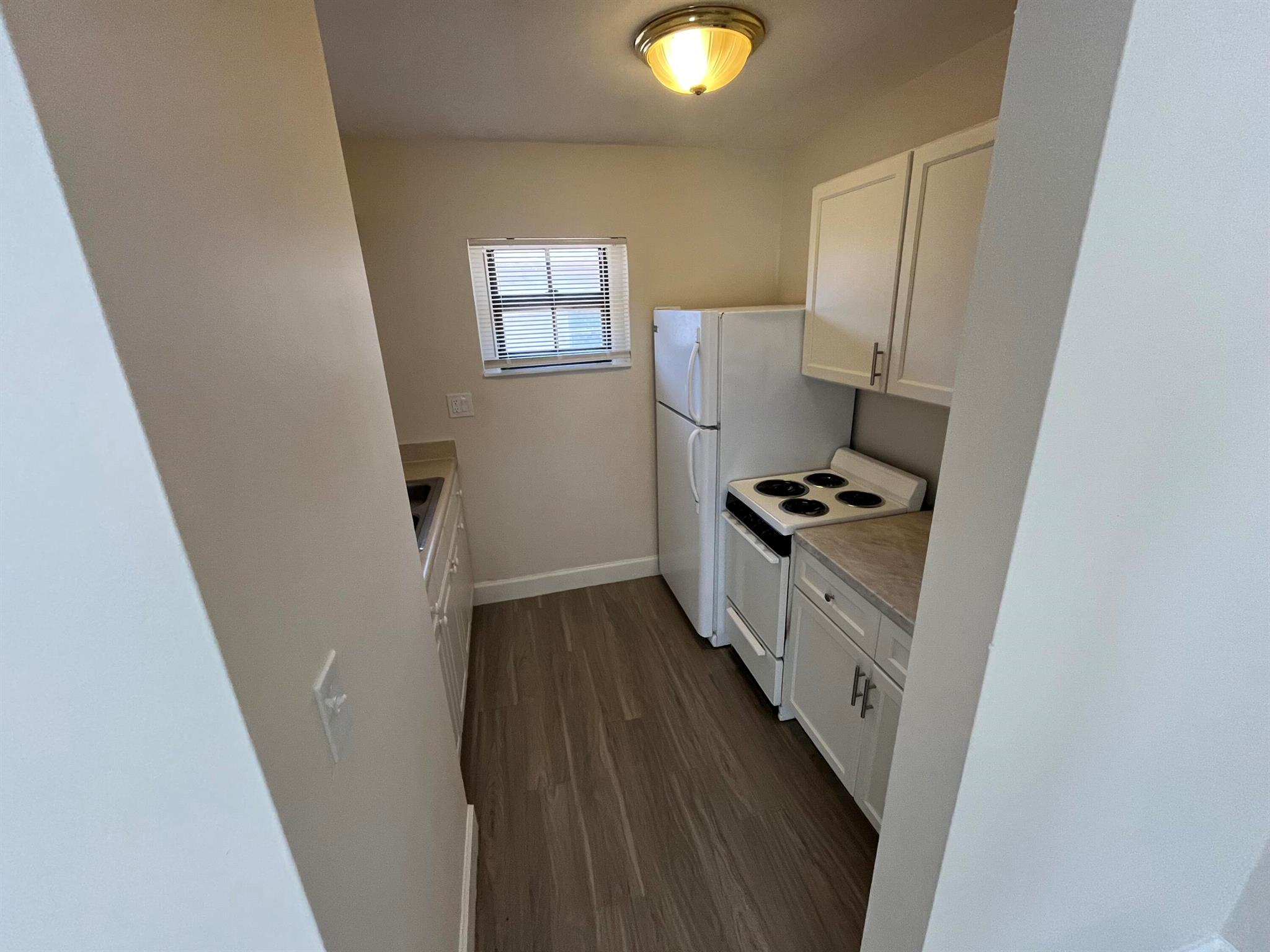 1150 W Blue Heron Blvd 8