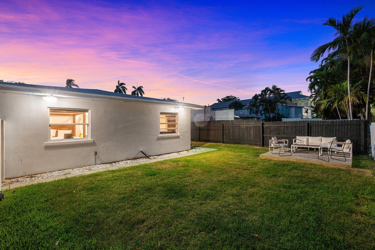 DELRAY TOWN OF - Residential Income