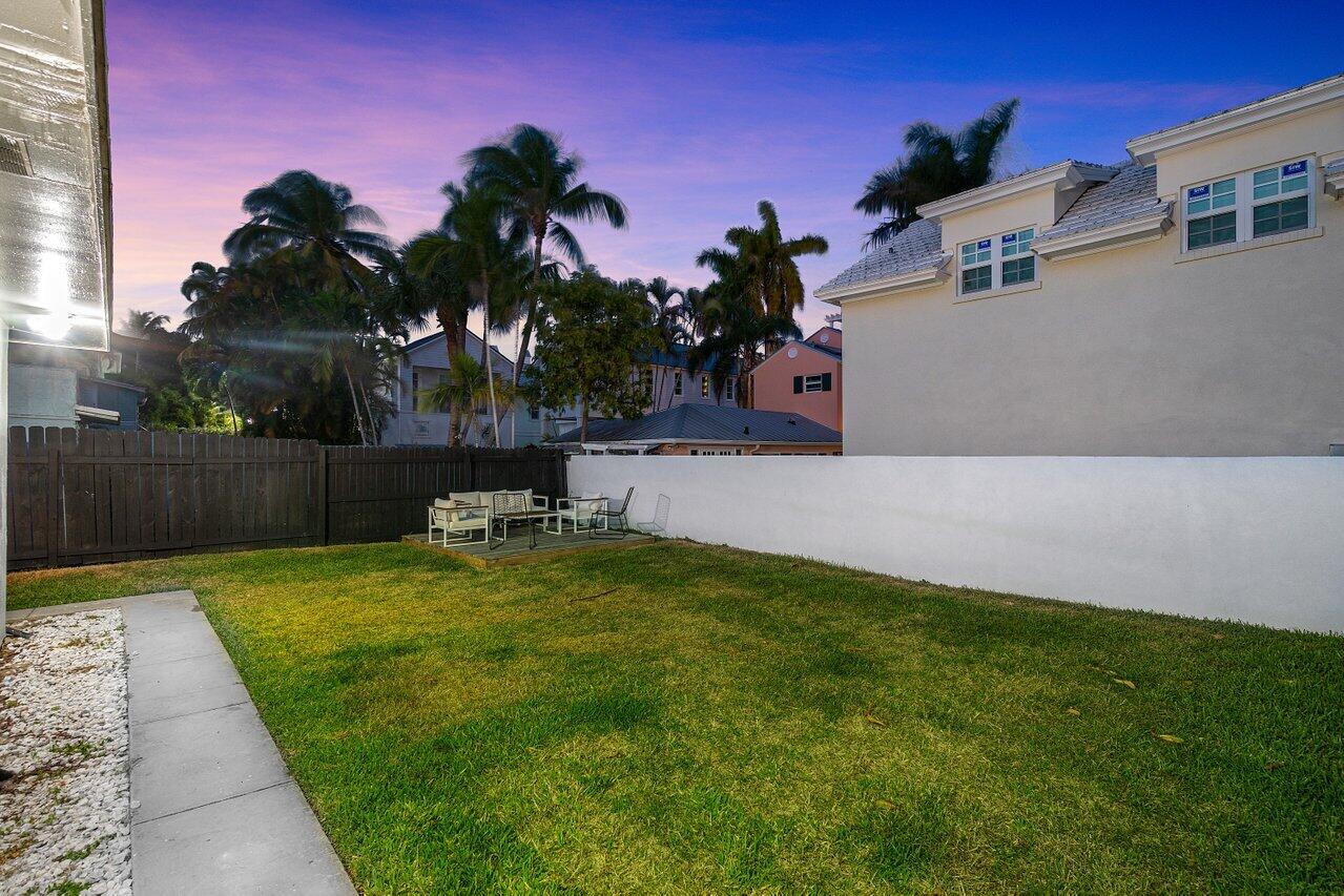 DELRAY TOWN OF - Residential Income