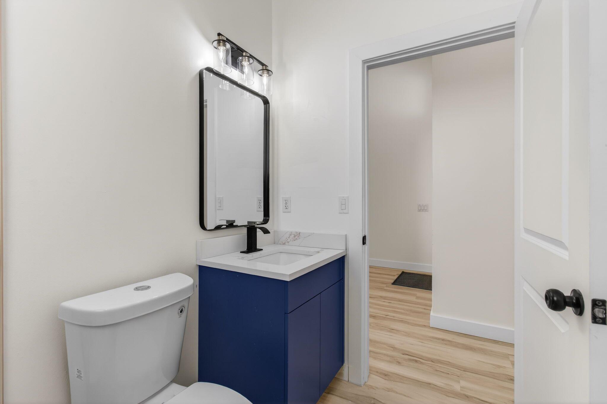 VALENCIA LAKES - Residential