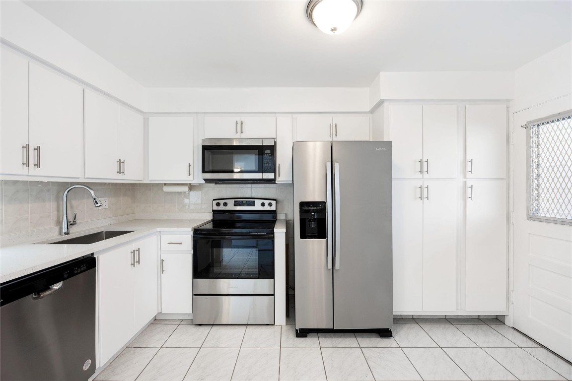 Lauderdale Oaks Condo 5 - Residential