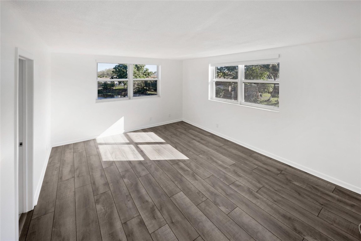 Lauderdale Oaks Condo 5 - Residential