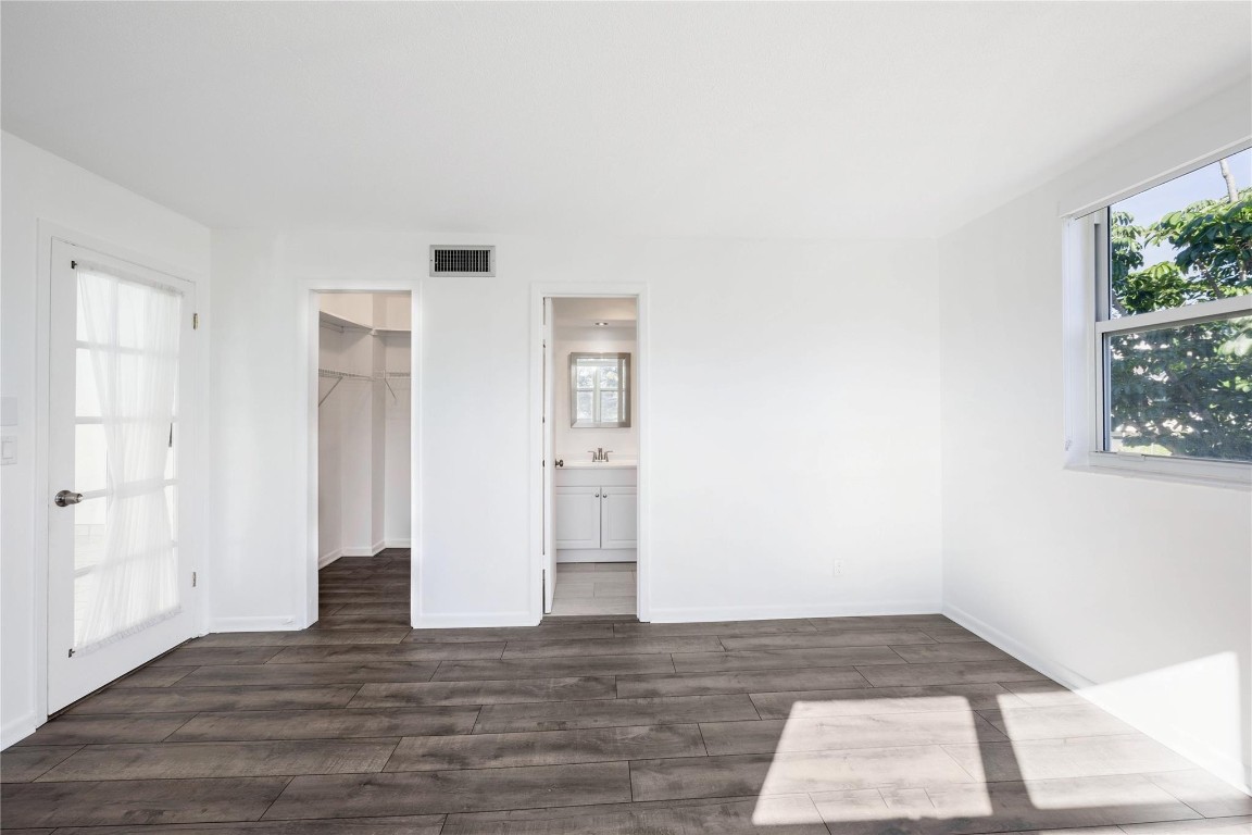 Lauderdale Oaks Condo 5 - Residential