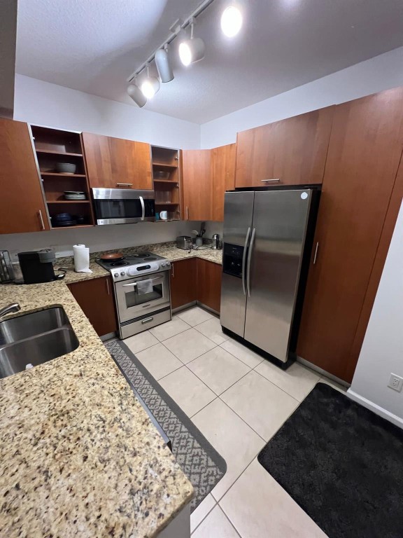 OCEAN MARINE YACHT CLUB - Residential